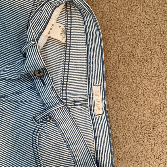 Bullhead Shorts - Picture 3 of 5